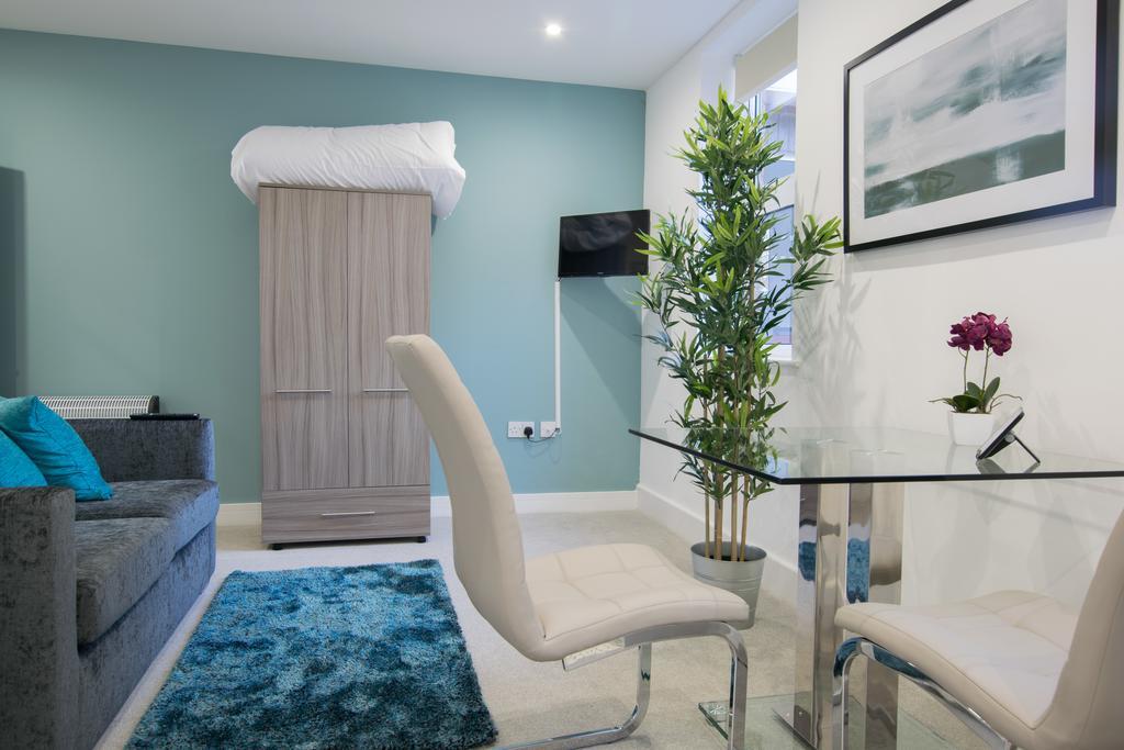 Elm Court Serviced Apartments Stratford-upon-Avon Zewnętrze zdjęcie