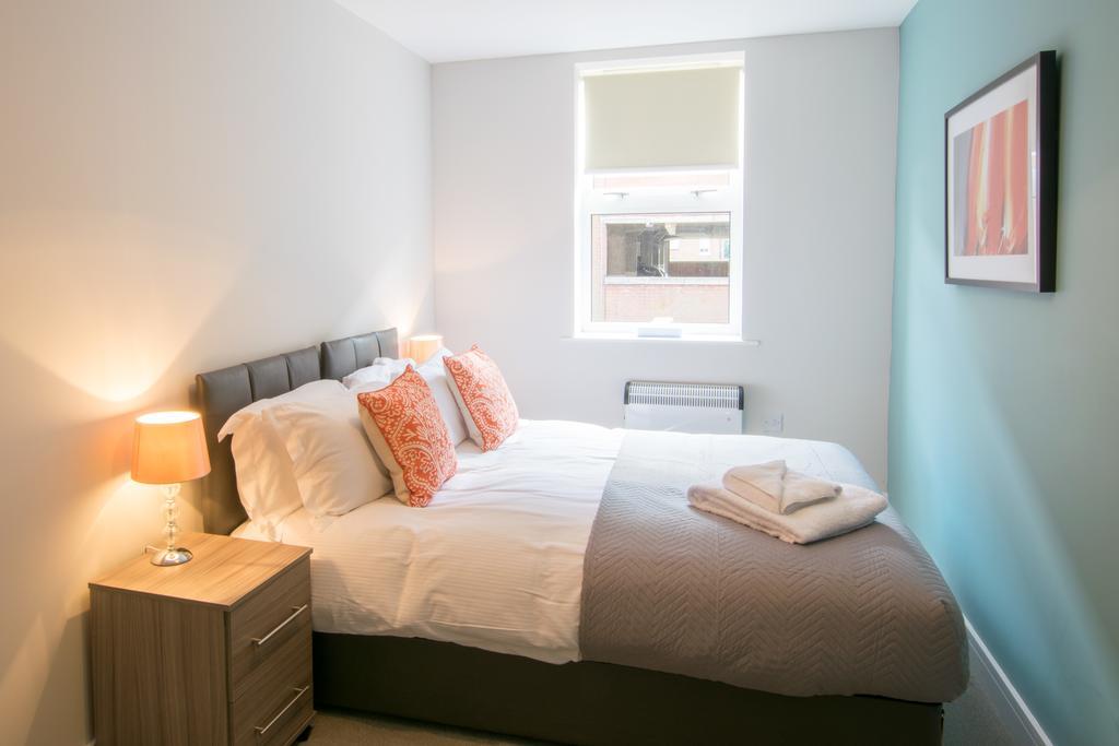 Elm Court Serviced Apartments Stratford-upon-Avon Zewnętrze zdjęcie